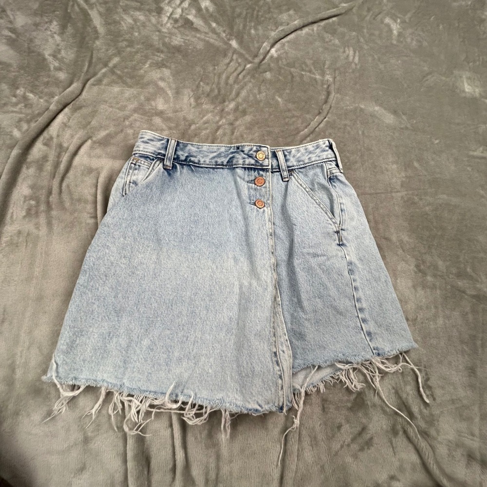 GAP Jean Skort Womens 28 Tall Light Wash Asymmetrical Raw Hem Skirt